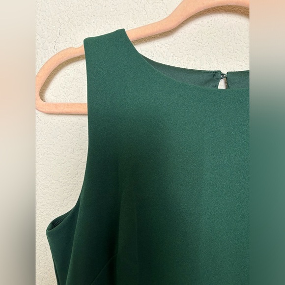 Vince Camuto Dark Hunter Green Sequin Embellished Hem Sleeveless Sheath Dress 8 - Picture 4 of 8